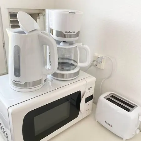 Kallio-1 - Back In Time With A Comfy - 2-room-apt *