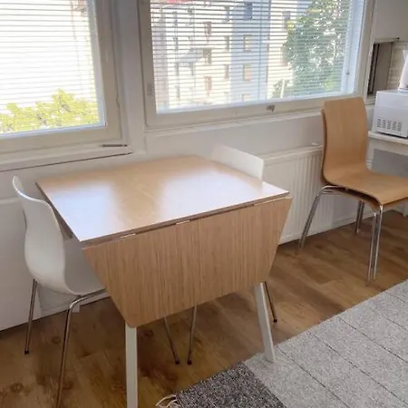 Kallio-1 - Back In Time With A Comfy - 2-room-apt